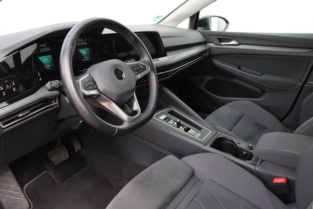 Volkswagen GOLF 1.4 eHybrid Style 204pk DSG6 | SOH 89,8% |