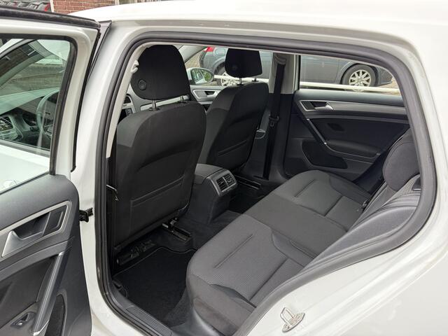 Volkswagen GOLF 1.0 TSI Comfortline TREKHAAK CRUISE NAVI CLIMA