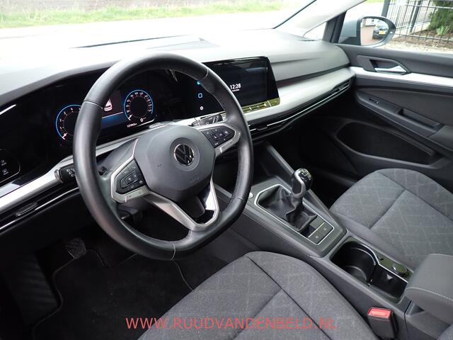 Volkswagen GOLF 1.0 TSI Life ACC / CARPLAY / NAVI / CAMERA