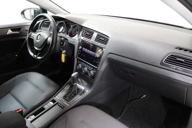 Volkswagen GOLF 1.0 TSI Comfortline Business | DSG | Acc | Stoelverw | Camera