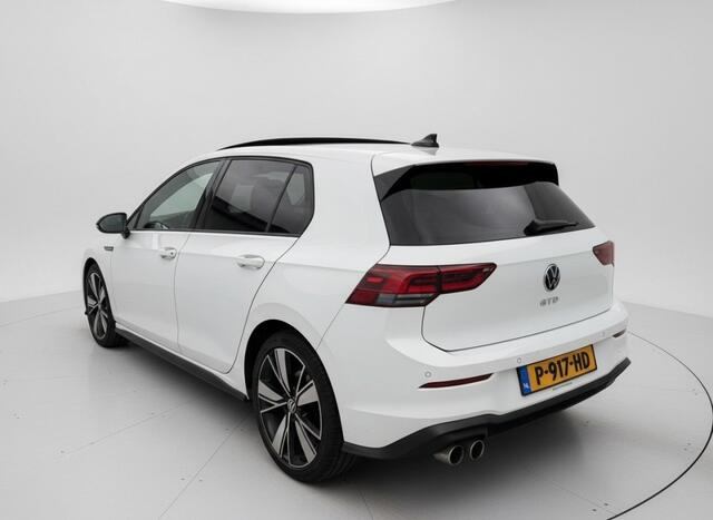 Volkswagen GOLF 2.0 TDI GTD, PANO, CARPLAY, STOELVW
