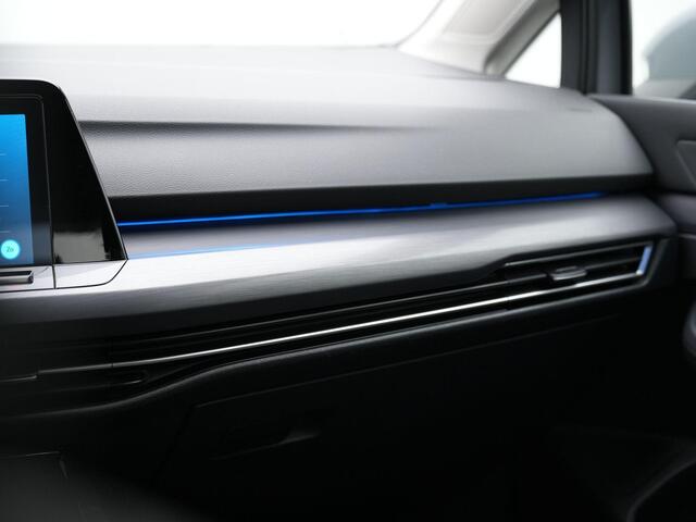 Volkswagen GOLF 1.4 eHybrid 204 pk Style | Geheugen-/massagestoel | Achteruitrijcamera | Stuur-/stoelverwarming | Adaptive Cruise | Keyless Entry