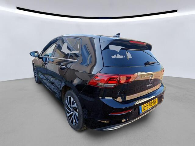 Volkswagen GOLF 1.4 eHybrid Style / AUTOMAAT/ NAVI/ CRUISE/ STOELVERWARMING/ CLIMATE/ PARK. SENSOREN/ LED/ 16" LMV