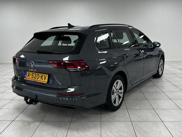Volkswagen GOLF Variant 1.0 TSI Life Business NAVIGATIE | TREKHAAK | PARKEERSENSOREN VOOR-EN ACHTER