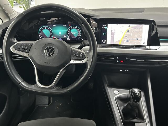 Volkswagen GOLF Variant 1.0 TSI Life Business NAVIGATIE | TREKHAAK | PARKEERSENSOREN VOOR-EN ACHTER