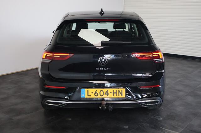 Volkswagen GOLF 1.5 eTSI Style DSG | Alcantara | Memory | IQ Lights | Carplay