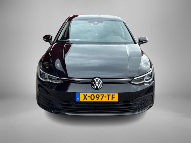 Volkswagen GOLF 1.0 eTSI 110pk DSG Life Business · Camera · Apple/Android Car Play · ACC · Sfeerverlichting · Navigatie · Verkeersbord Detectie · Garantie t/m 05-02-2028 of 100.000km