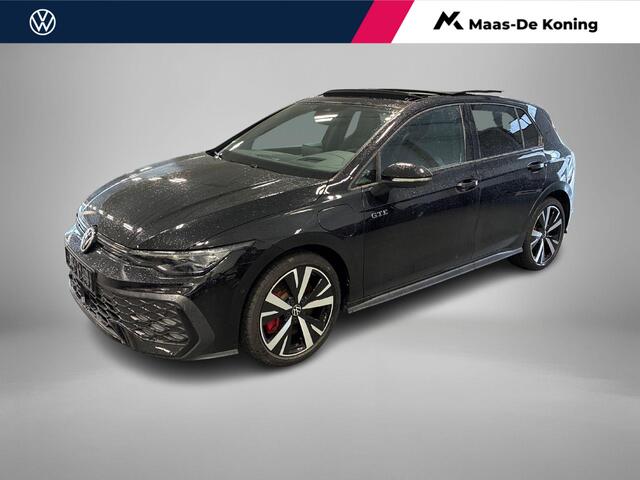 Volkswagen GOLF 1.5 272pk DSG eHybrid GTE · Panoramadak · 360 Camera · Wegklapbare Trekhaak · Stoel &-Stuurverwarming · 18'' Inch · Garantie t/m 13-08-2030 of 100.000km