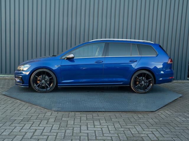 Volkswagen GOLF 1.5 TSI Highline Business R | Panodak | Groot Navi | Trekhaak afnb. | Keyless | Prijs Rijklaar!!