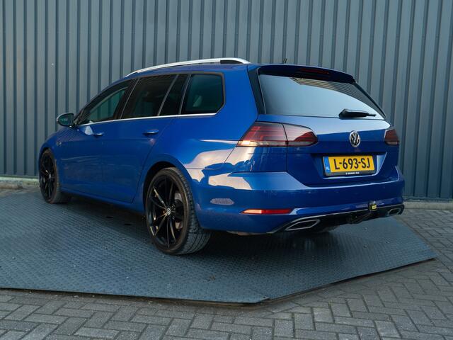 Volkswagen GOLF 1.5 TSI Highline Business R | Panodak | Groot Navi | Trekhaak afnb. | Keyless | Prijs Rijklaar!!