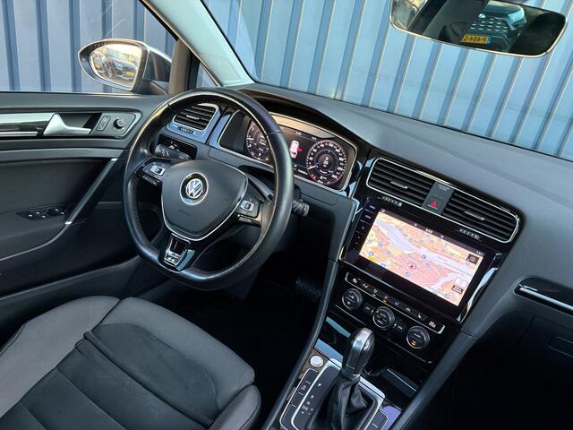 Volkswagen GOLF 1.5 TSI Highline Business R | Panodak | Groot Navi | Trekhaak afnb. | Keyless | Prijs Rijklaar!!