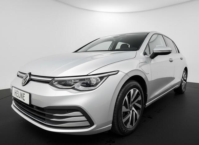 Volkswagen GOLF eHybrid PHEV 204PK DSG STYLE CAMERA/VELOURS/NAVI/IQ-LIGHT