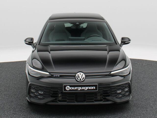 Volkswagen GOLF 1.5 eHybrid 272 Pk GTE | Panoramadak | Leder | Matrix LED | Camera | Trekhaak | Adaptive Cruise | 18 Inch | 11.451 Km !!