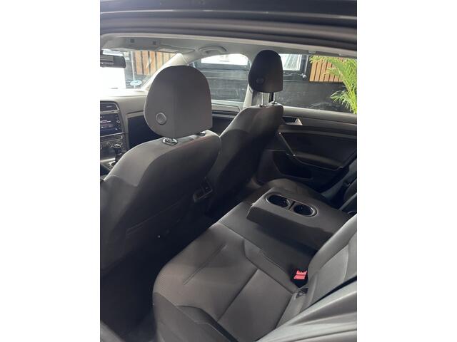 Volkswagen GOLF Volkswagen Golf 1.0 TSI Comfortline / Apple Carplay
