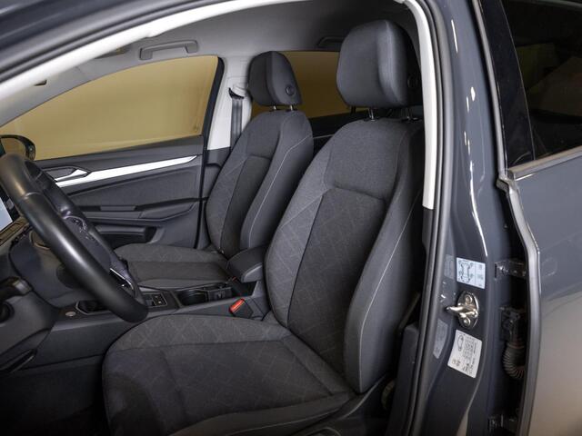 Volkswagen GOLF 1.0 TSI Life / 110pk / Cruise / Airco / Klimaatregeling / Navigatie / Apple Carplay