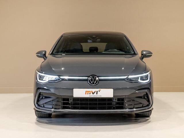 Volkswagen GOLF 1.5 eTSI R-Line / 150pk / Panorama dak / Harman Kardon / Stoel en stuurverwarming /