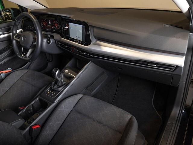 Volkswagen GOLF 1.0 TSI Life / 110pk / Cruise / Airco / Klimaatregeling / Navigatie / Apple Carplay