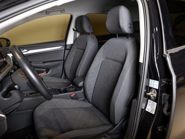 Volkswagen GOLF 1.0 TSI Life / 110pk / Cruise / Airco / Klimaatregeling / Navigatie / Apple Carplay