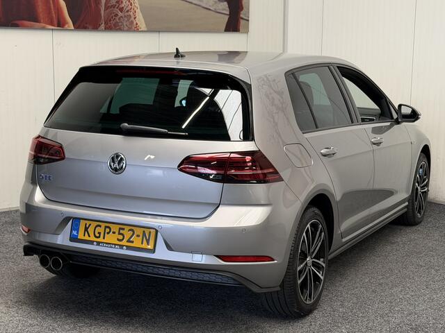 Volkswagen GOLF 1.4 eHYBRID GTE NAVIGATIE ADAPTIVE CRUISE CONTROL CLIMATE CONTROL APPLE CARPLAY/ANDROID VERMOEIDHEIDERKENNING KEYLESS GO ACHTERUITRIJCAMERA PDC ZEER MOOI !!