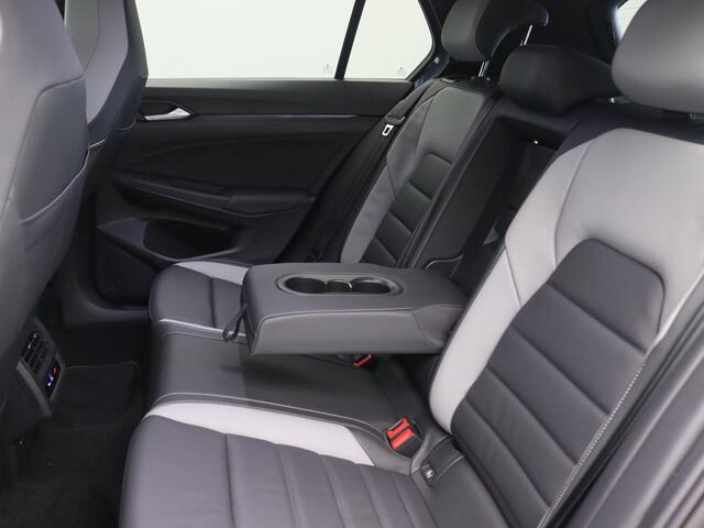 Volkswagen GOLF 1.5 eHybrid GTE 272PK DSG Panoramadak, Trekhaak, Dynamic Chassis, Head-Up Display, Memorystoel, Leder, 18" LM Velgen
