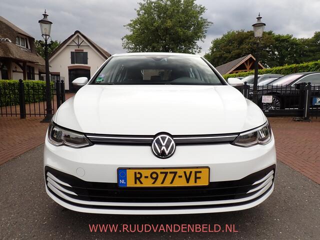Volkswagen GOLF 1.0 TSI Golf / ACC / CARPLAY / PDC / 19''