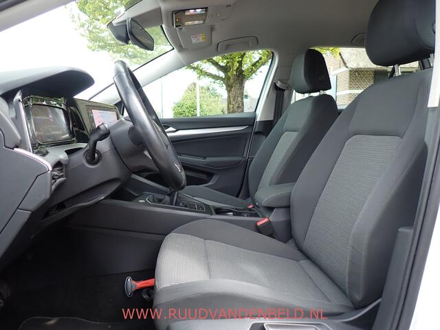 Volkswagen GOLF 1.0 TSI Golf / ACC / CARPLAY / PDC / 19''