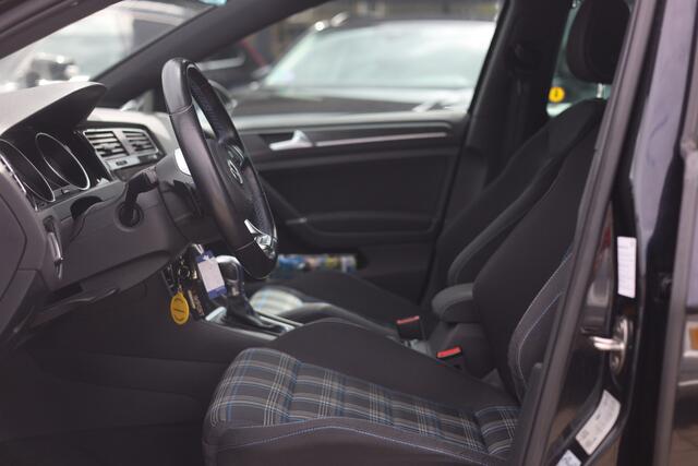 Volkswagen GOLF 1.4 TSI PHEV GTE | CARPLAY | CAMERA | ACC | ECC | TREKHAAK