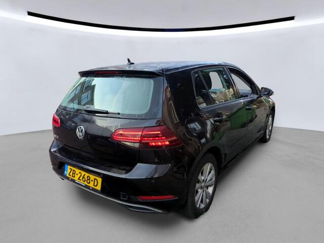 Volkswagen GOLF 1.0 TSI Comfortline Business | Navigatie | Stoelverw. | Android/Carplay // Word Verwacht // Joep klant voor, bellen bij binnenkomst