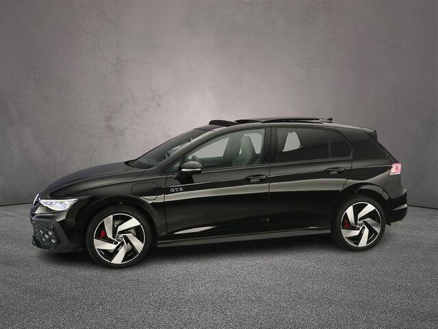 Volkswagen GOLF GTE 1.5 TSI eHybrid 272pk DSG Automaat Trekhaak, Panoramadak, Lederen bekleding, LED matrix koplampen, Black Style, Adaptive cruise control