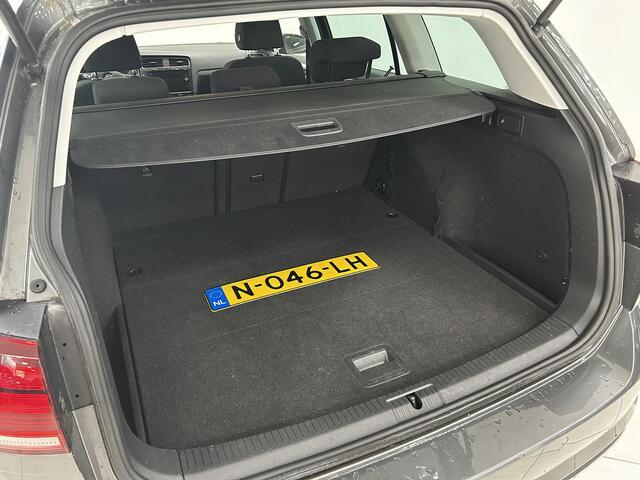 Volkswagen GOLF Variant 1.5 TSI Highline CARPLAY | ACHTERUITRIJCAMERA | PARKEERSENSOREN VOOR-EN ACHTER