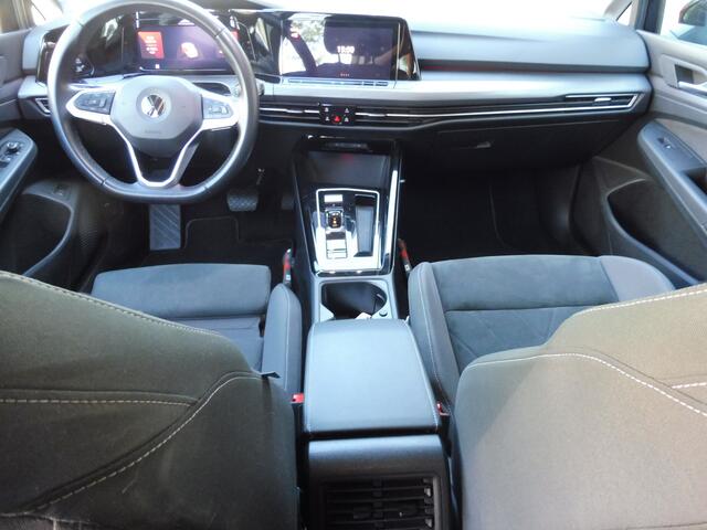 Volkswagen GOLF 1.4 eHybrid Style Headup | Digidash | Velours | Full LED | NL auto | 1e eig.