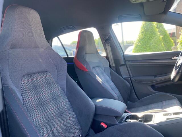 Volkswagen GOLF 2.0 TSI GTI DSG IQ Light LED Harman Kardon Sfeer Camera ACC