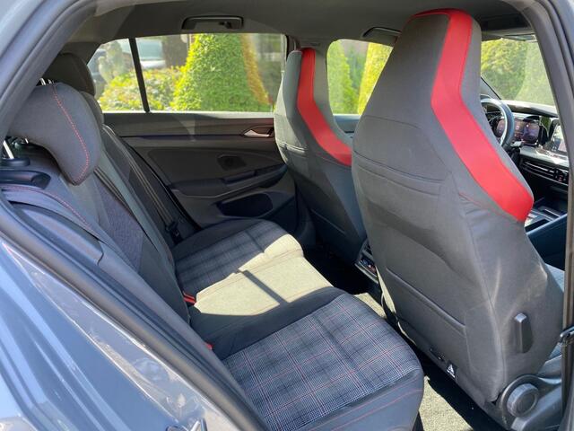 Volkswagen GOLF 2.0 TSI GTI DSG IQ Light LED Harman Kardon Sfeer Camera ACC