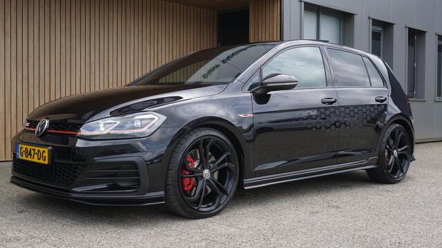 Volkswagen GOLF 2.0 TSI 290pk GTI TCR *Performance Pack* Pano.Dak DynAudio Virtual Leder 19inch LM *NL auto* 103056km!