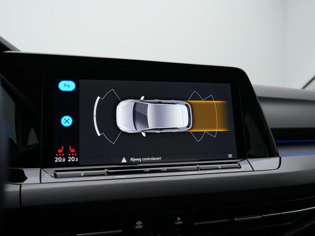 Volkswagen GOLF 1.4 eHybrid 204 pk Style | Geheugen-/massagestoel | Adaptive Cruise | Stuur-/stoelverwarming | Navigatie