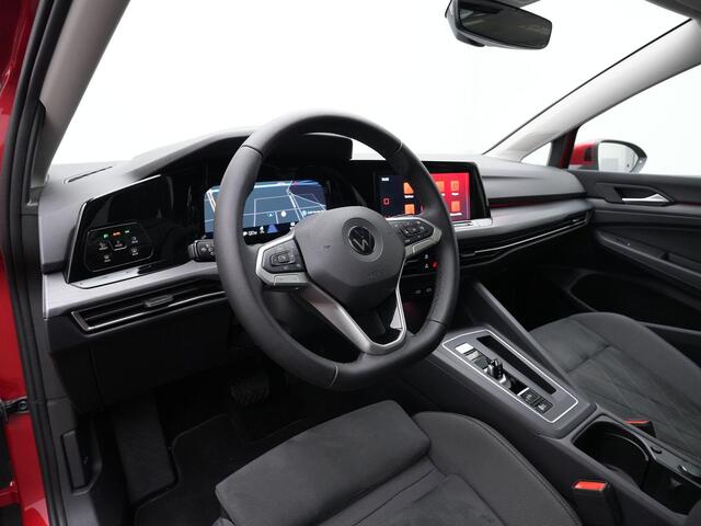 Volkswagen GOLF 1.4 eHybrid 204 pk Style | Panoramadak | IQ Light | Geheugen-/massagestoel | Adaptive Cruise | Achteruitrijcamera | Stuur-/stoelverwarming