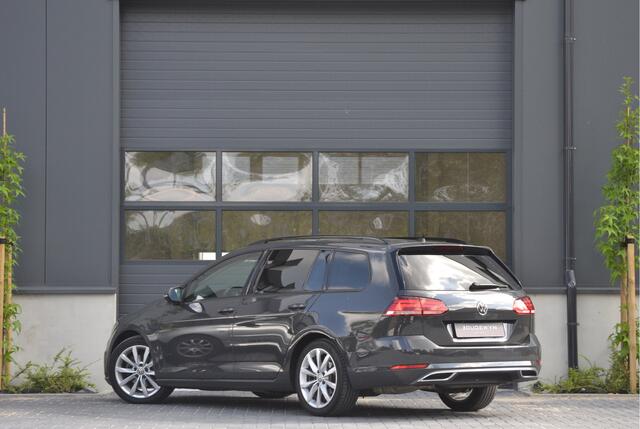 Volkswagen GOLF Variant 1.5 TSI Highline Automaat | Digitaal Cockpit | Stoelverwarming