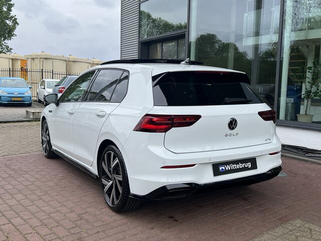 Volkswagen GOLF 1.5 eTSI 150pk DSG R-Line / Panorma dak / Black style / Standkachel / 18'' LMV