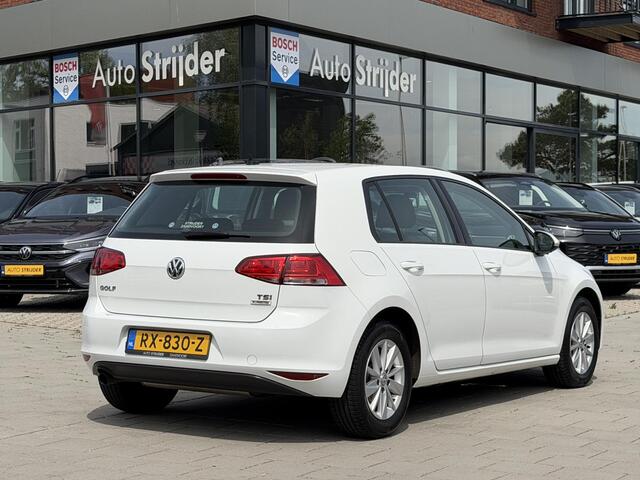 Volkswagen GOLF 1.2 TSI Business Edition Connected