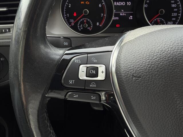 Volkswagen GOLF 1.2 TSI Business Edition Connected