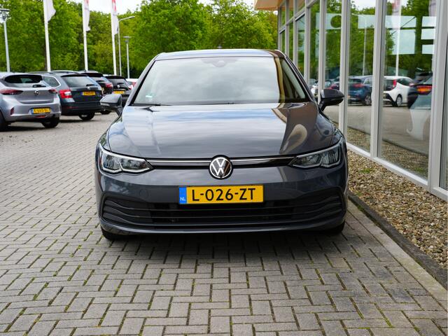 Volkswagen GOLF 1.0 TSI Life | Draadloze telefoonlader | Cruise adaptief | Apple Carplay/Android Auto