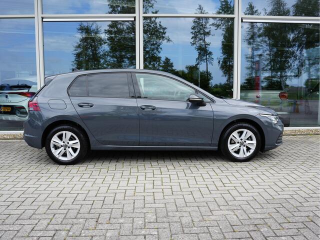 Volkswagen GOLF 1.0 TSI Life | Draadloze telefoonlader | Cruise adaptief | Apple Carplay/Android Auto