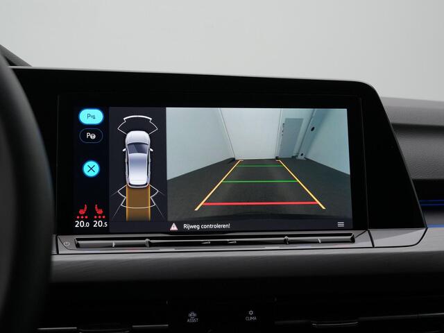 Volkswagen GOLF 1.4 eHybrid 204 pk Style | Geheugen-/massagestoel | Stuur-/stoelverwarming | Achteruitrijcamera | Adaptive Cruise