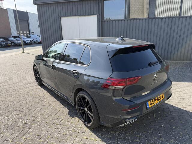 Volkswagen GOLF 1.5 eTSI R-Line | Camera | Adaptive |