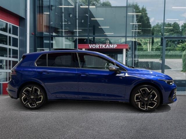 Volkswagen GOLF 1.5 eTSI R-LINE PANO-DAK/360CAM/ACC/HUD/IQ/HARMAN-KARDON/STOEL+STUURVERW