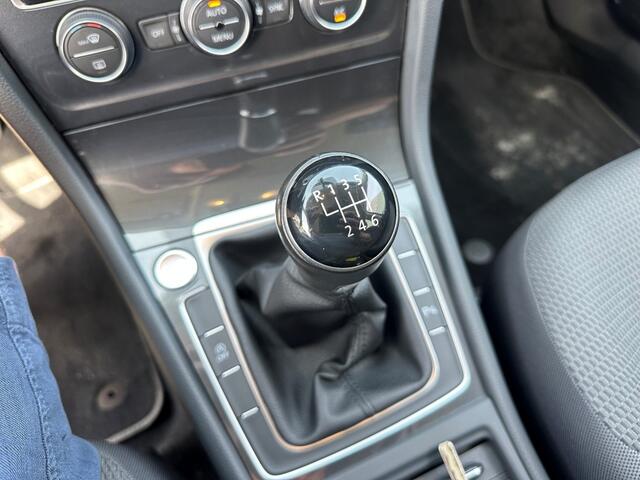 Volkswagen GOLF 1.0 TSI 115pk Comfortline, Carplay, Camera, Stoelverwarming