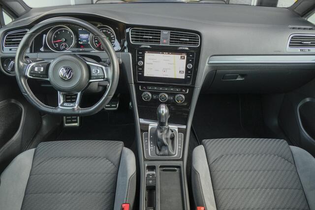 Volkswagen GOLF Variant 1.5 TSI DSG 150pk R-Line Lapis blue Camera Navi Discover Pro LED koplampen