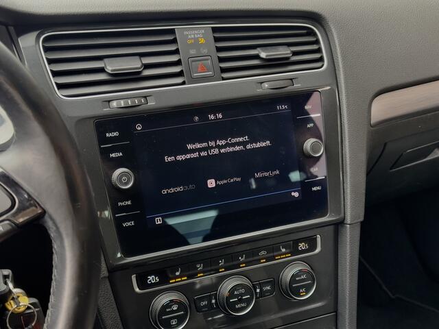 Volkswagen GOLF 7.5 1.0 TSI COMFORTLINE NAVI AIRCO APPLE-CARPLAY LED LMV PDC
