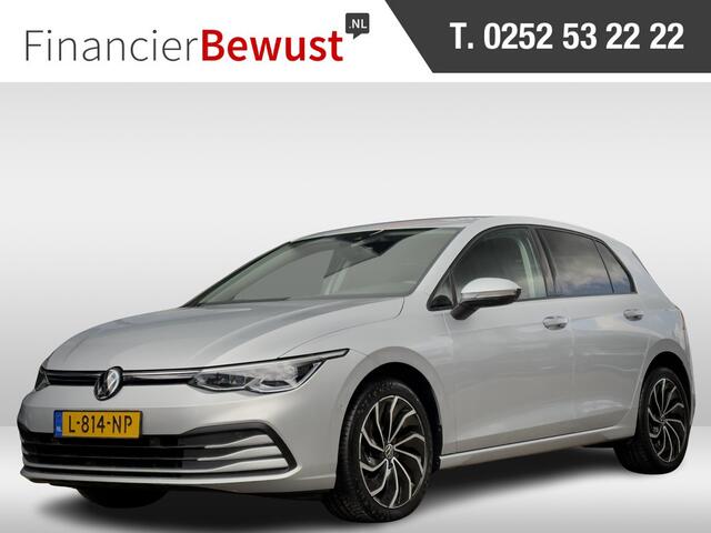 Volkswagen GOLF 1.0 TSI LIFE NAVI DIGI-DASH APPLE-CARPLAY LED LMV PDC
