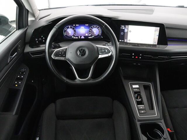 Volkswagen GOLF 1.4 eHybrid Style | SOH 88% | Massage | Adaptive cruise | Carplay | Memory | Navigatie | Sfeerverlichting | Parkeerhulp | Climate control | Bluetooth | PHEV | Plug In